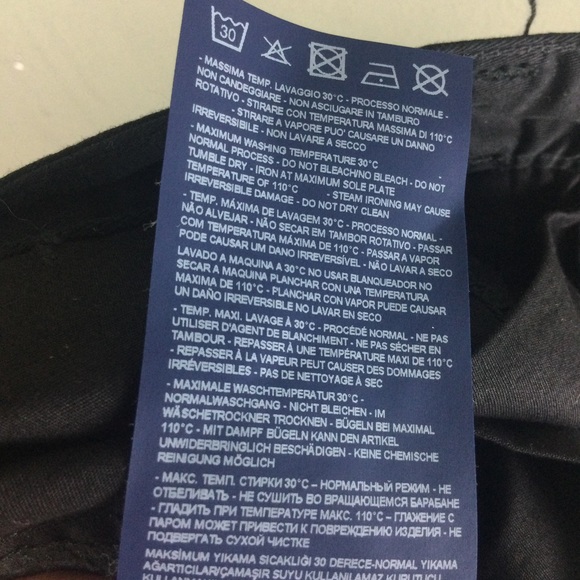 Armani Jeans S31 Slim Fit Cotton Stretch 10.5” Black Men’s Shorts Size 32 - Picture 12 of 13